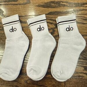 ALO Yoga White Athletic Socks for Men